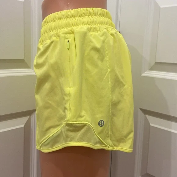 LULULEMON HOTTY HOT LOW-RISE LINED SHORT